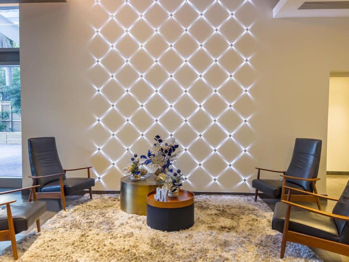 Palm Place Heart Of Miami With Parking Pool And Gym 외부 사진