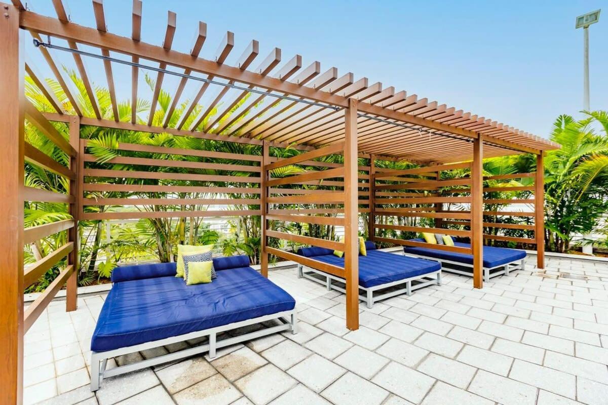 Palm Place Heart Of Miami With Parking Pool And Gym 외부 사진